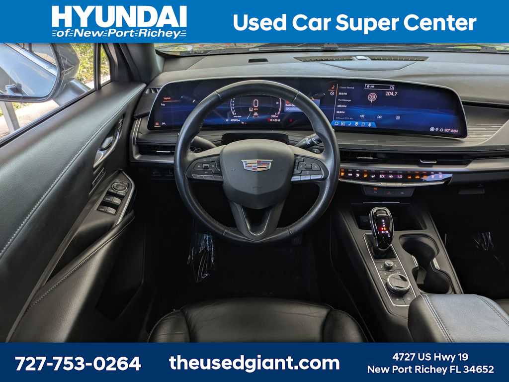 Thumbnail: 2024 Cadillac XT4 - 19