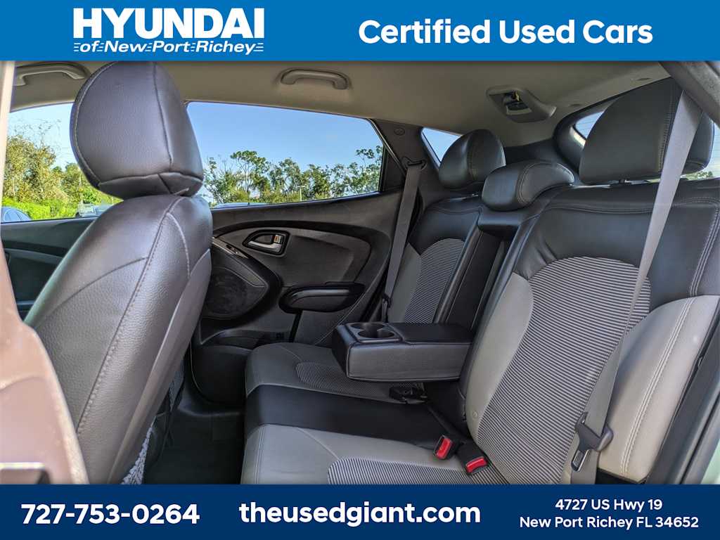 Thumbnail: 2013 Hyundai Tucson - 14