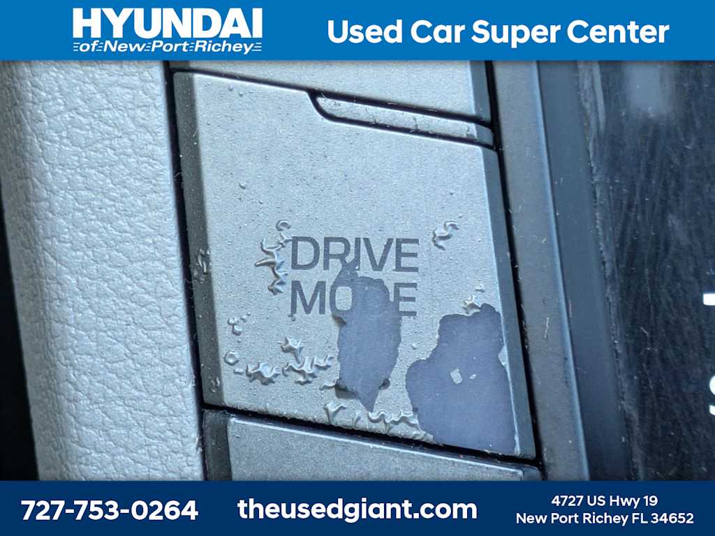 Thumbnail: 2020 Hyundai Elantra - 25