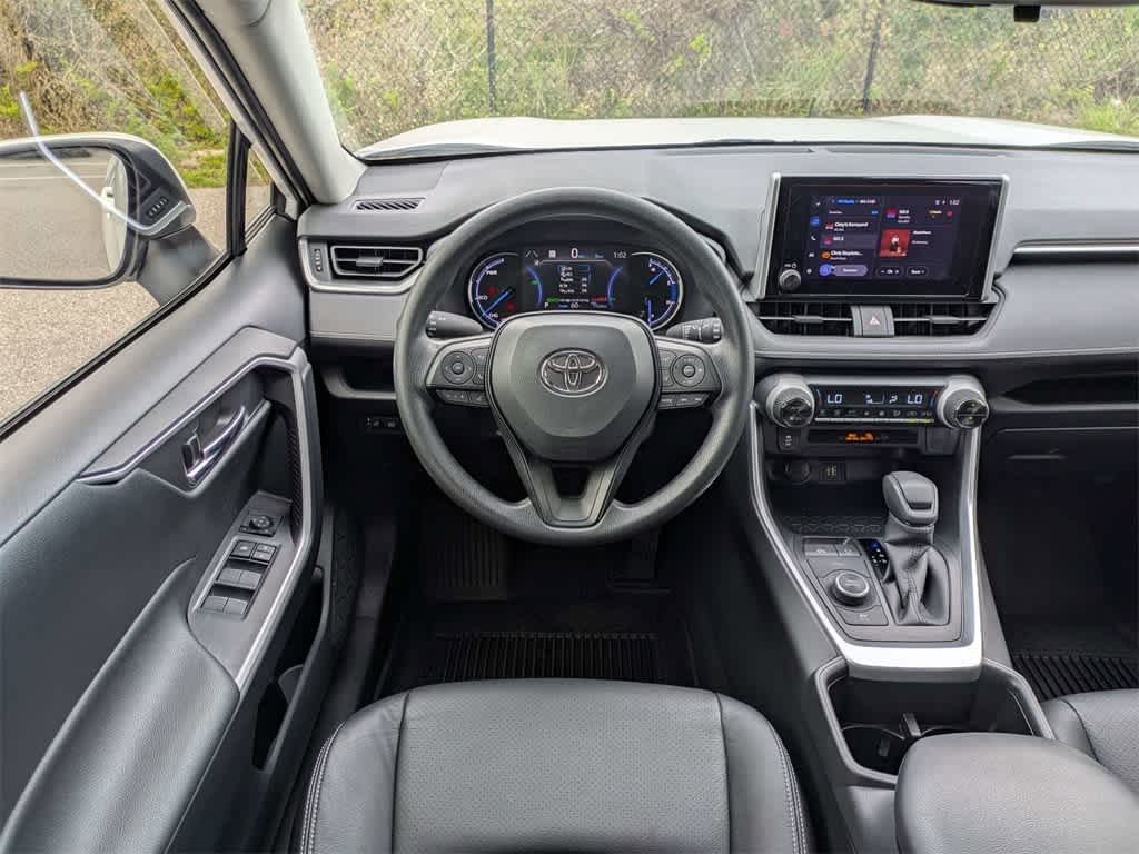 Thumbnail: 2025 Toyota RAV4 - 20