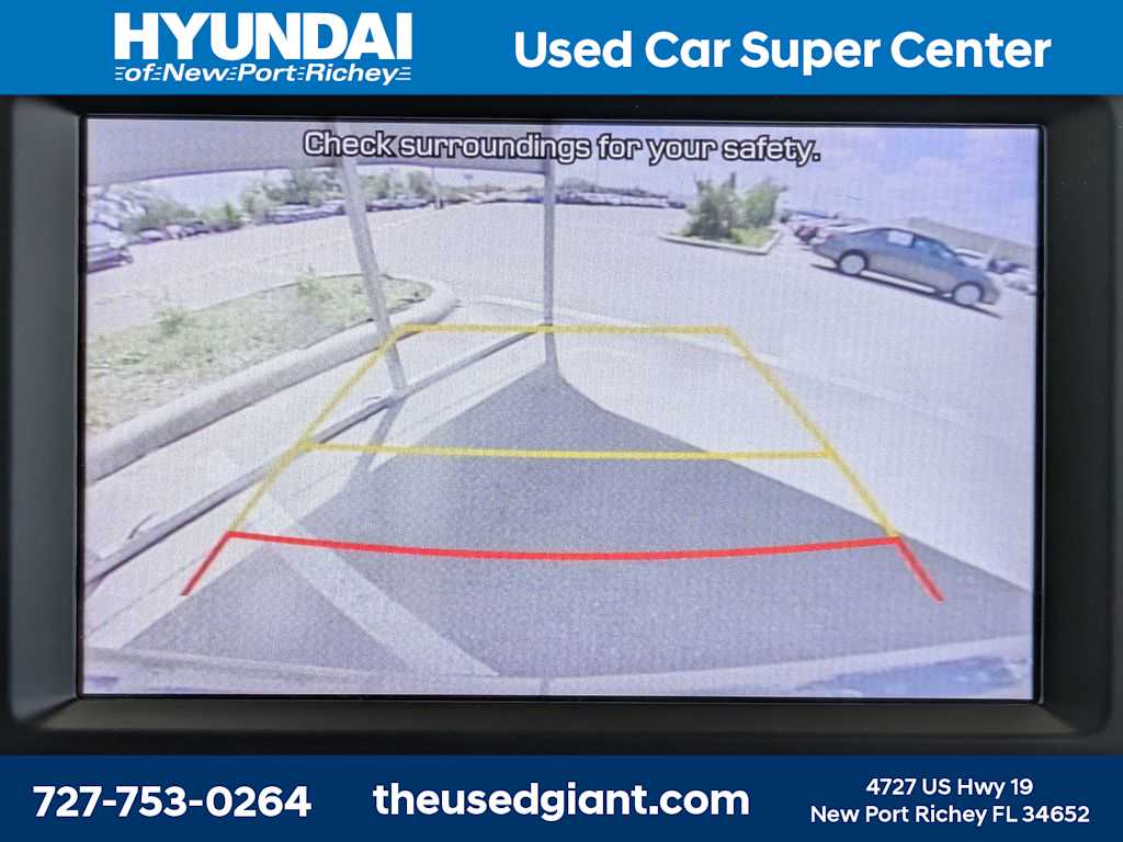 Thumbnail: 2020 Hyundai Santa Fe - 22