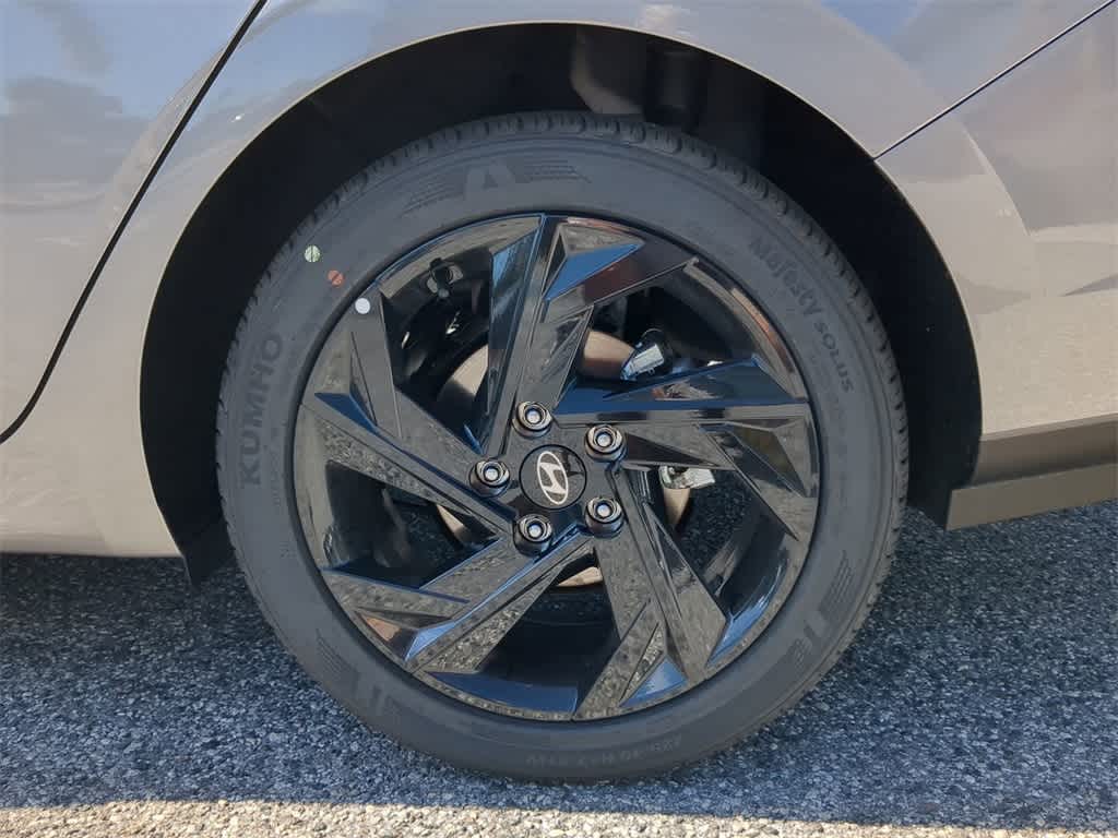 Thumbnail: 2026 Hyundai Elantra - 13