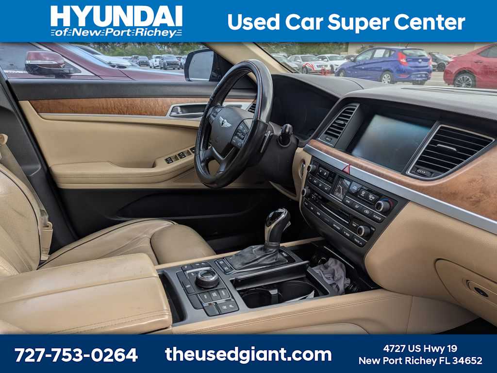 Thumbnail: 2015 Hyundai Genesis - 6