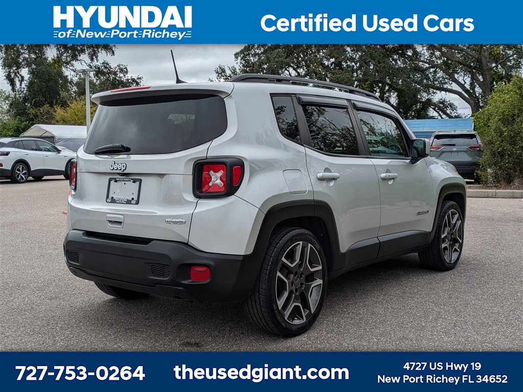 Thumbnail: 2019 Jeep Renegade - 5