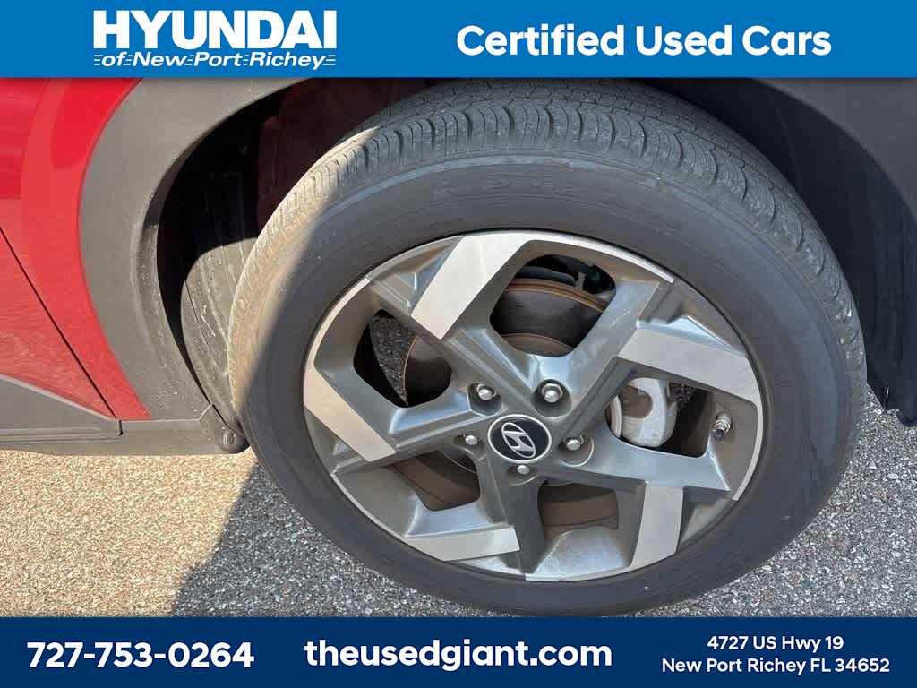 Thumbnail: 2024 Hyundai Venue - 5