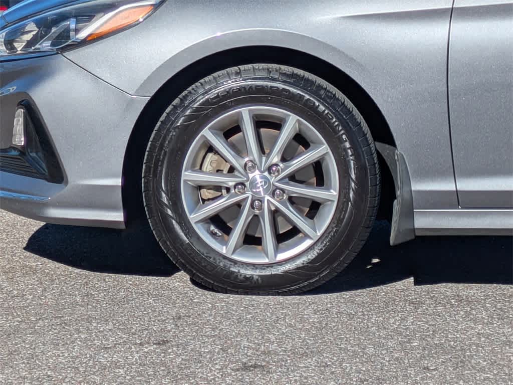 Thumbnail: 2018 Hyundai Sonata - 10