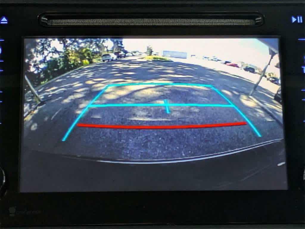 Thumbnail: 2015 Toyota Sienna - 28