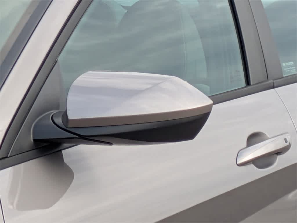 Thumbnail: 2023 Hyundai Elantra - 11