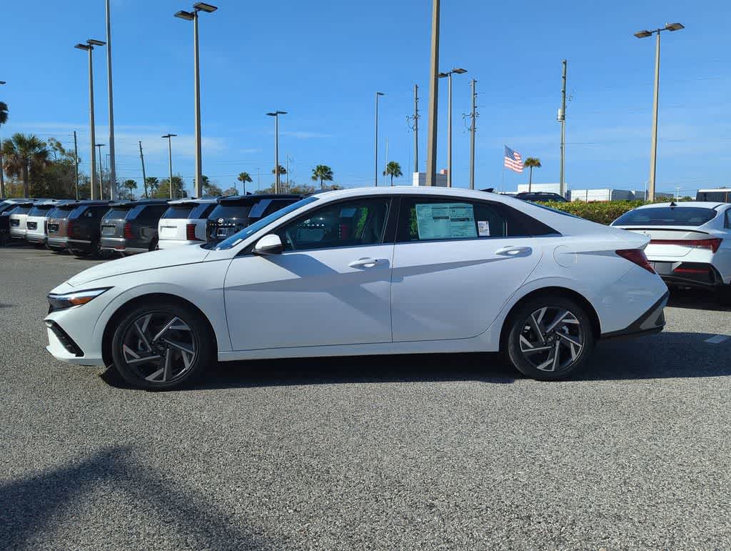 Thumbnail: 2026 Hyundai Elantra - 3