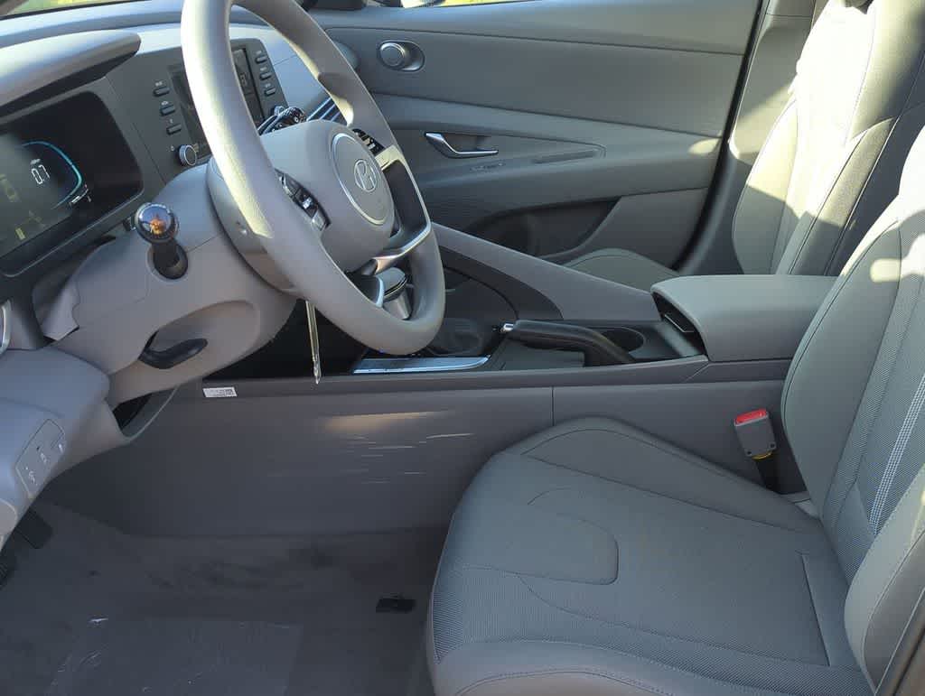 Thumbnail: 2026 Hyundai Elantra - 16