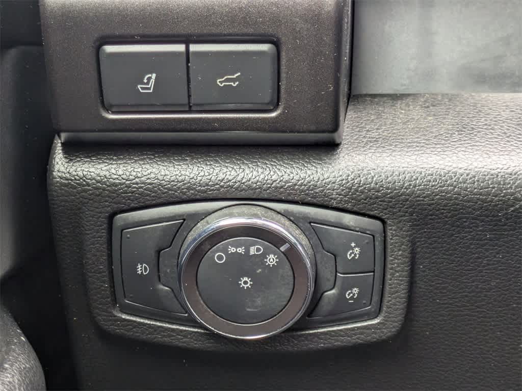 Thumbnail: 2018 Ford Expedition - 37