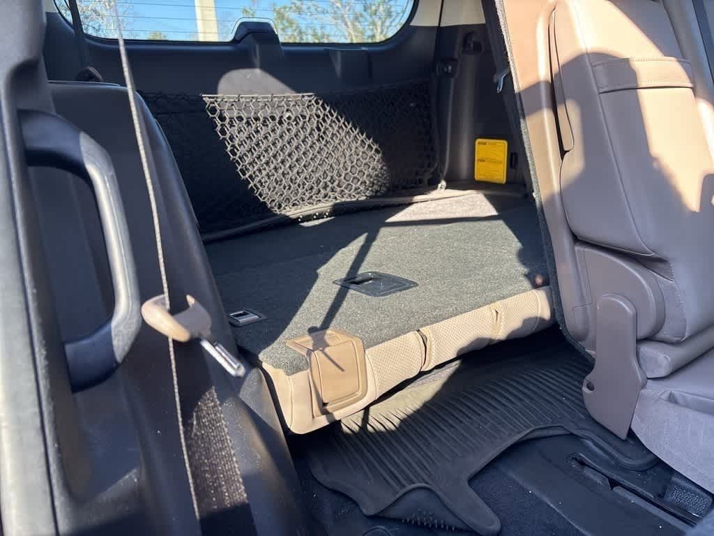 Thumbnail: 2021 Lexus GX - 10