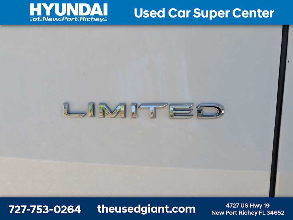 Thumbnail: 2024 Toyota Grand Highlander - 15