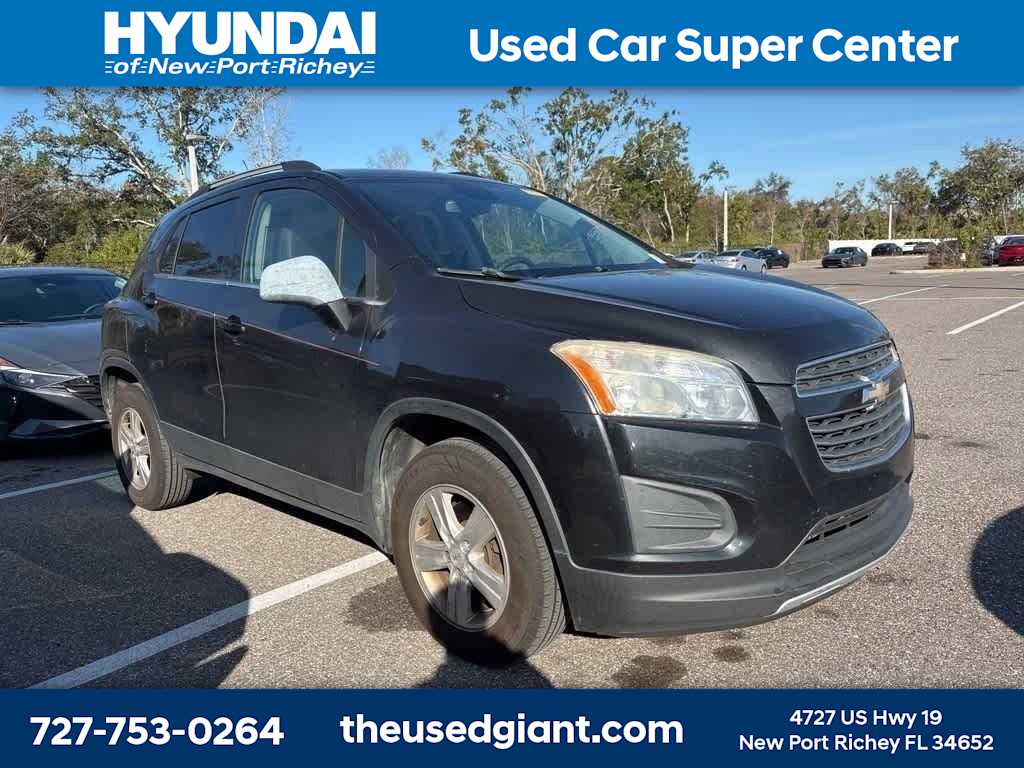 Thumbnail: 2016 Chevrolet Trax - 4