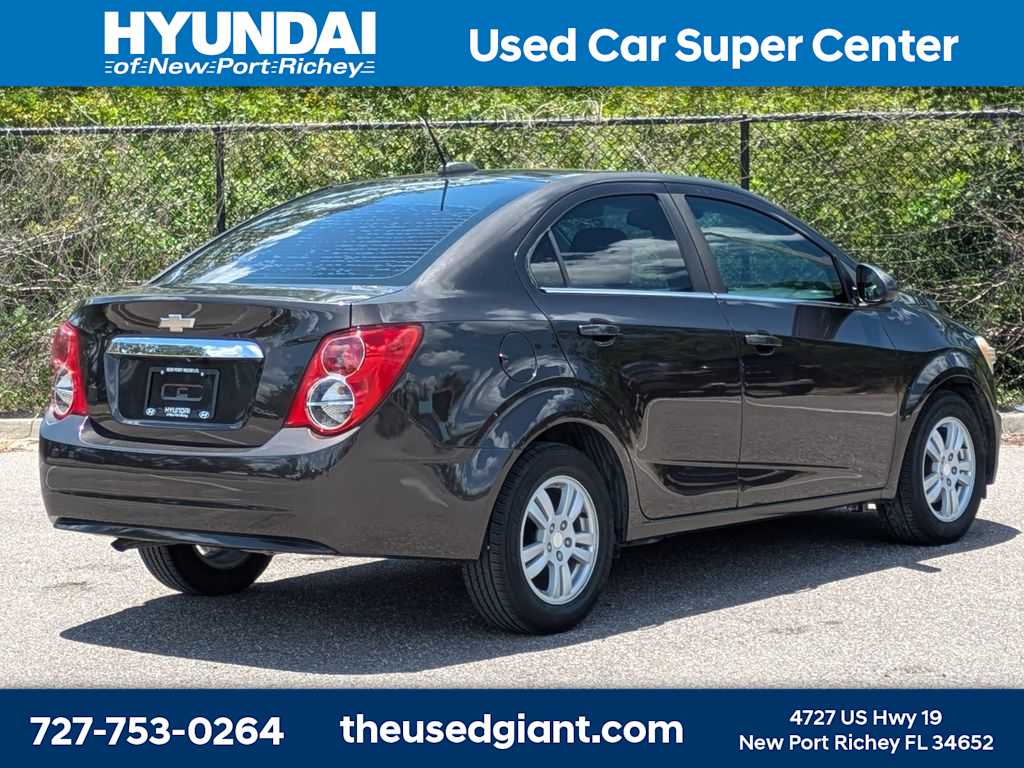 Thumbnail: 2016 Chevrolet Sonic - 5