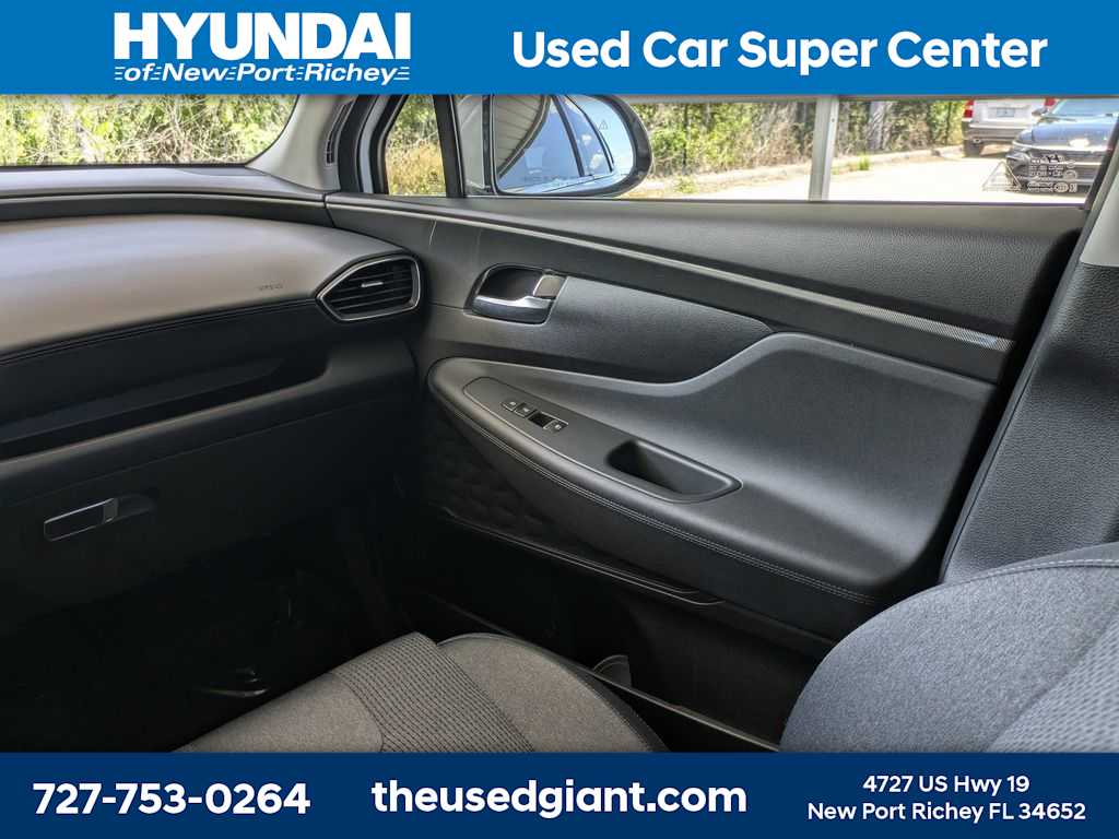 Thumbnail: 2023 Hyundai Santa Fe - 20