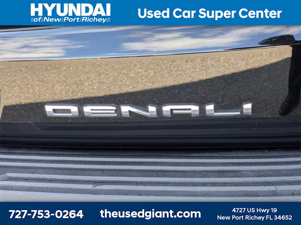 Thumbnail: 2022 GMC Yukon XL - 15