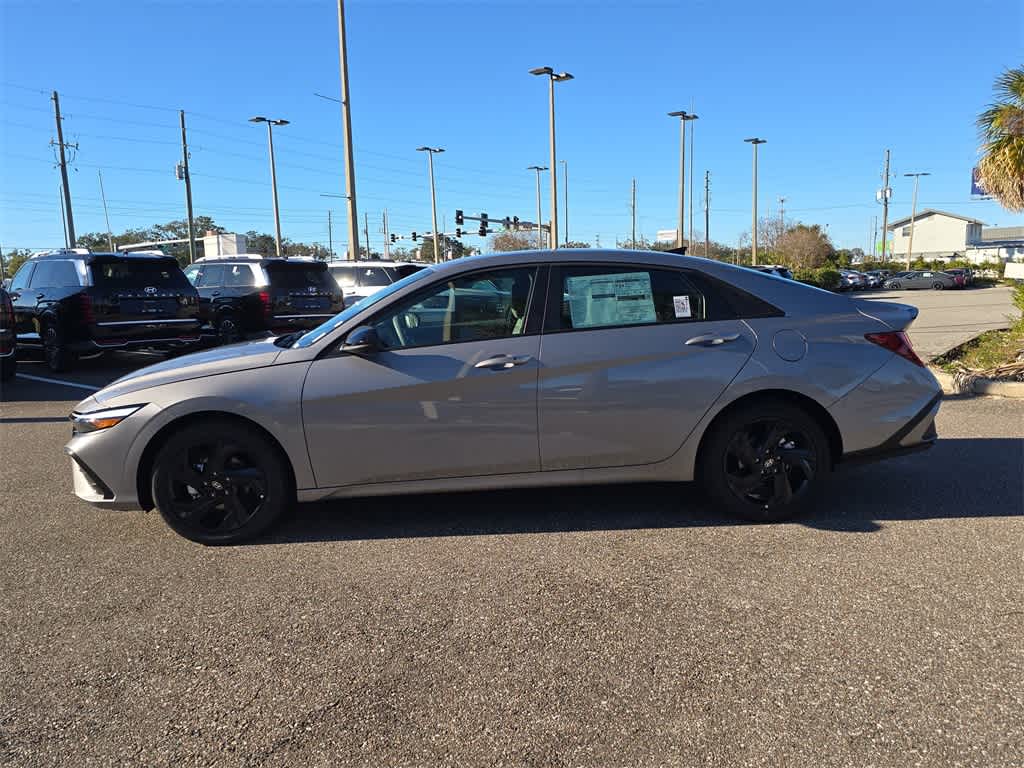 Thumbnail: 2026 Hyundai Elantra - 3