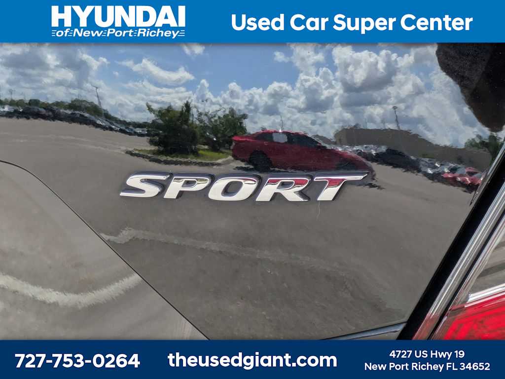 Thumbnail: 2019 Honda Civic - 12