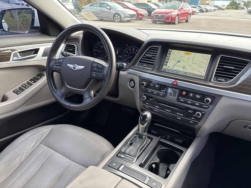 Thumbnail: 2015 Hyundai Genesis - 7