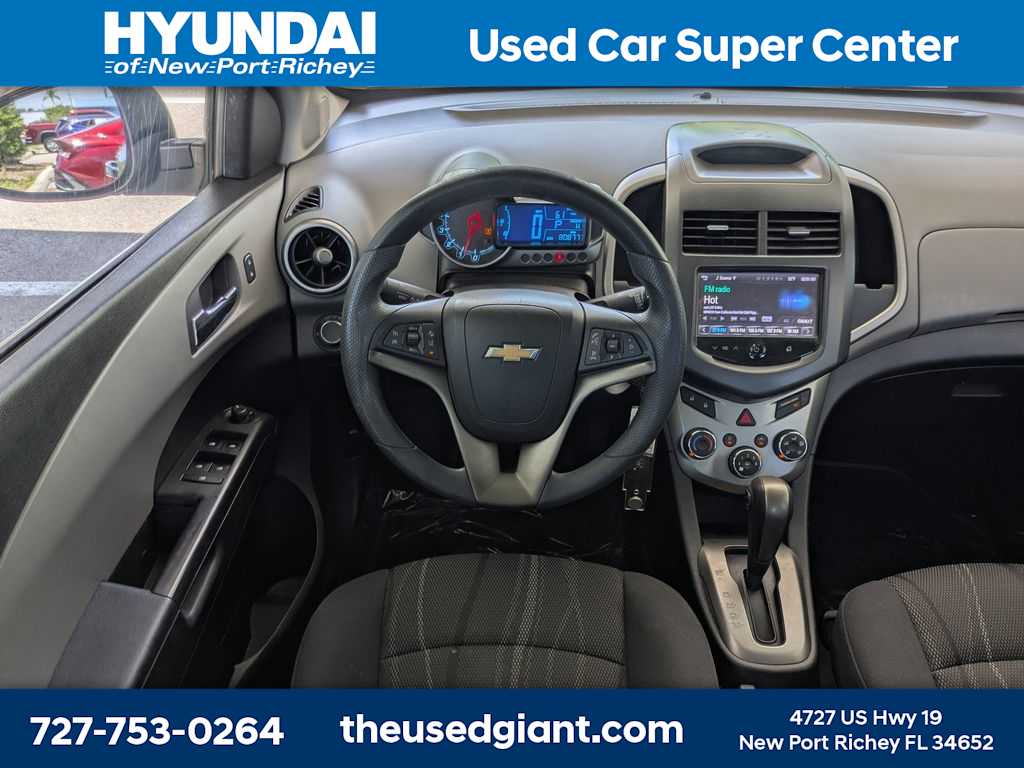 Thumbnail: 2016 Chevrolet Sonic - 15
