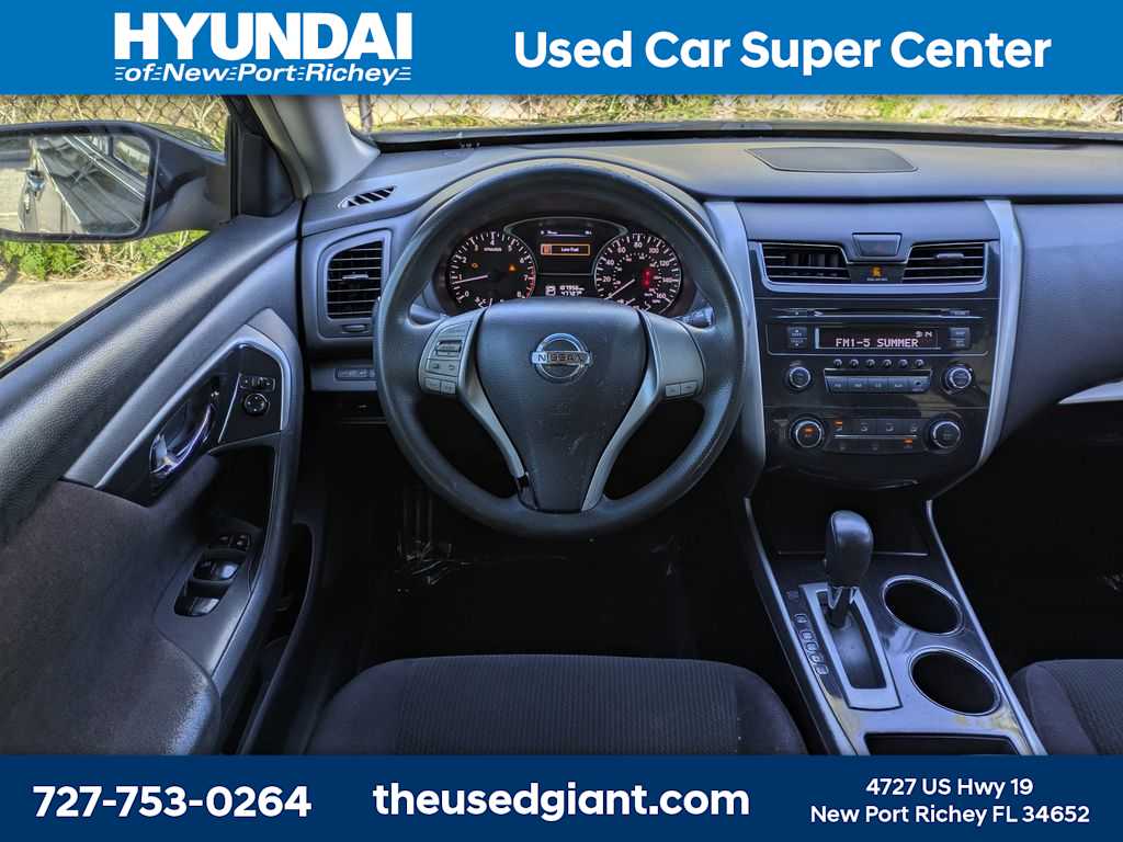 Thumbnail: 2013 Nissan Altima - 15