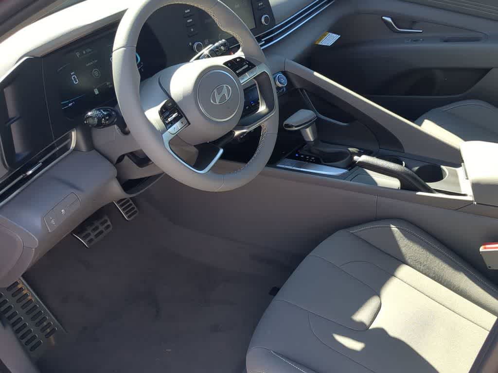 Thumbnail: 2026 Hyundai Elantra - 15