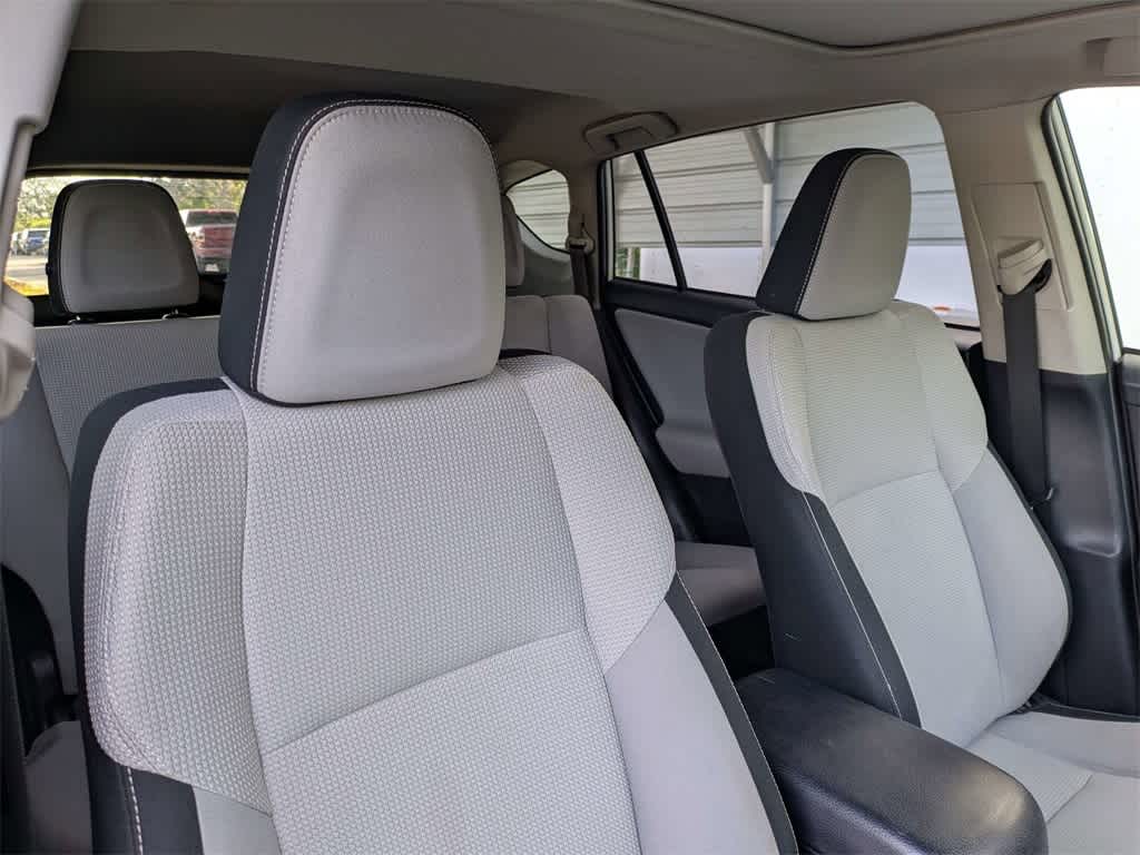 Thumbnail: 2018 Toyota RAV4 - 6