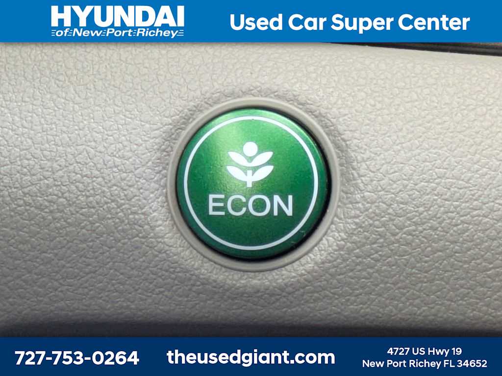 Thumbnail: 2013 Honda CR-V - 27