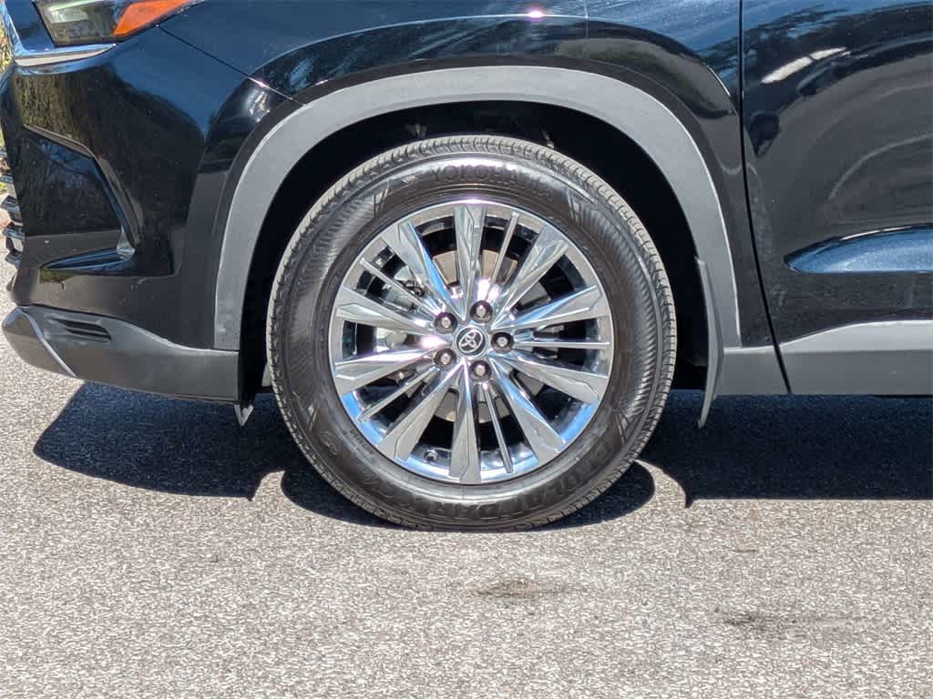 Thumbnail: 2024 Toyota Grand Highlander - 10