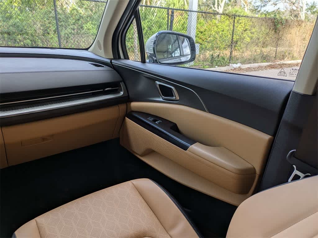 Thumbnail: 2024 Kia Carnival - 23