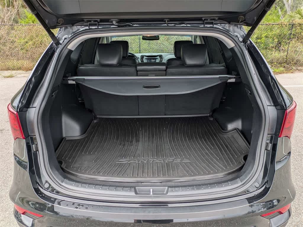 Thumbnail: 2017 Hyundai Santa Fe - 12