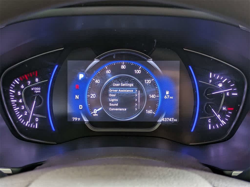 Thumbnail: 2020 Hyundai Santa Fe - 31