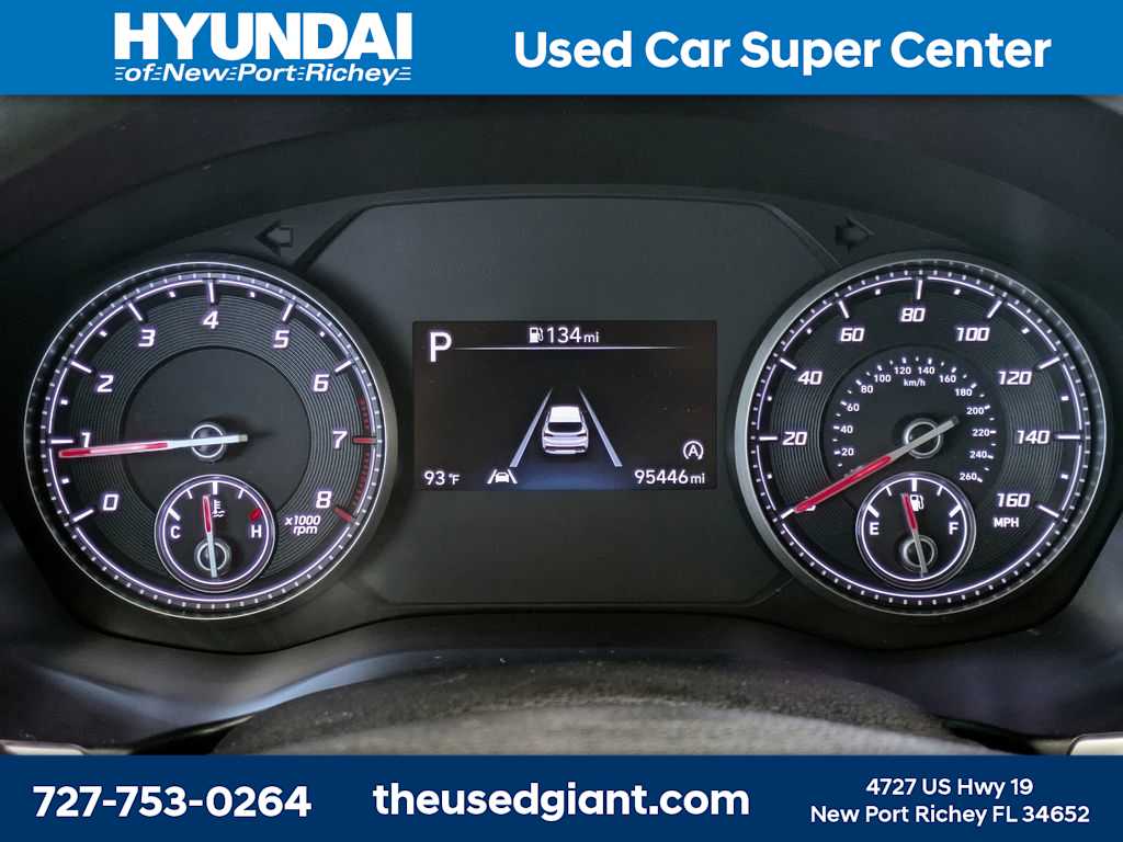 Thumbnail: 2021 Hyundai Santa Fe - 32