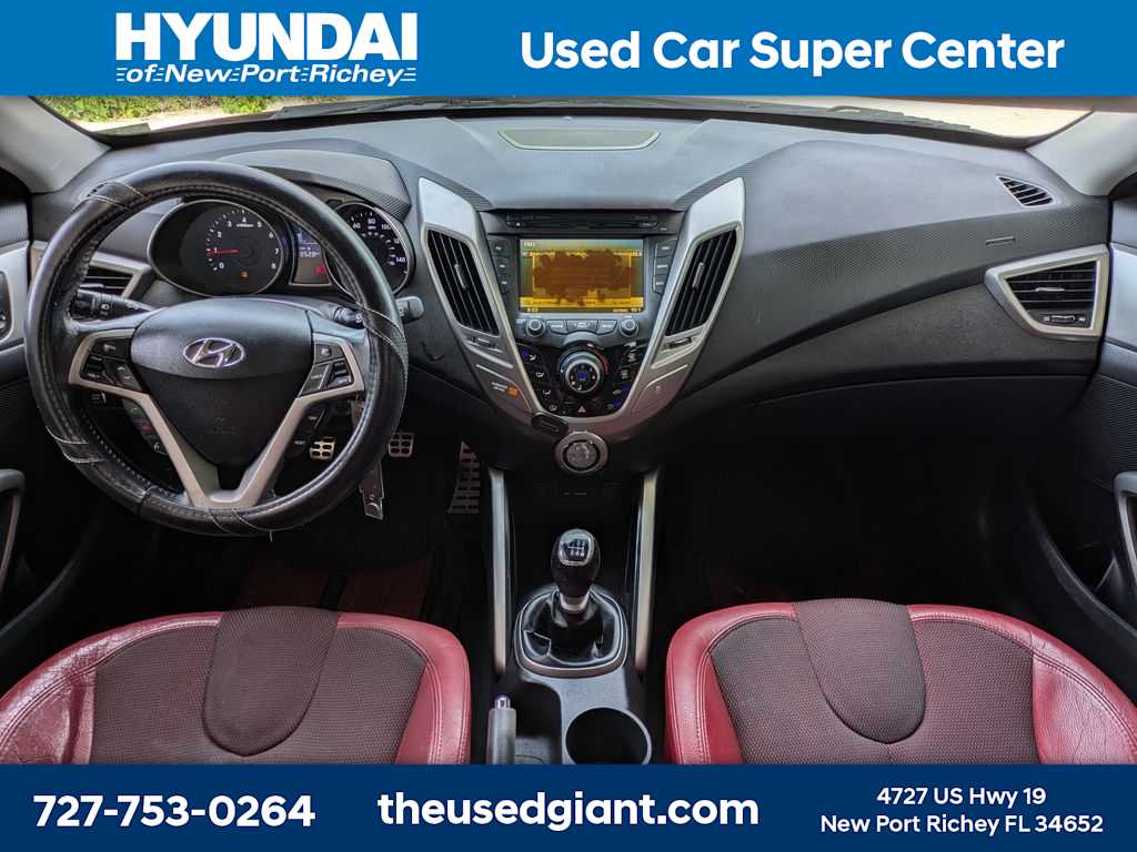 Thumbnail: 2012 Hyundai Veloster - 15