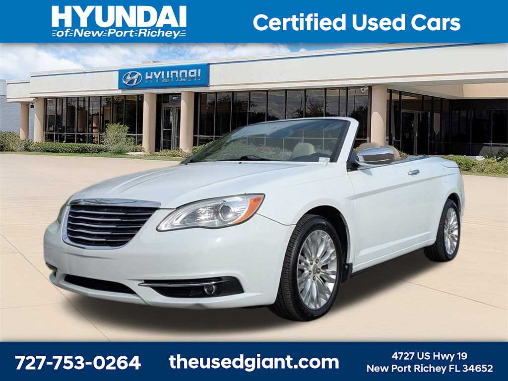 2011 Chrysler 200 Limited -
                  New Port Richey, FL