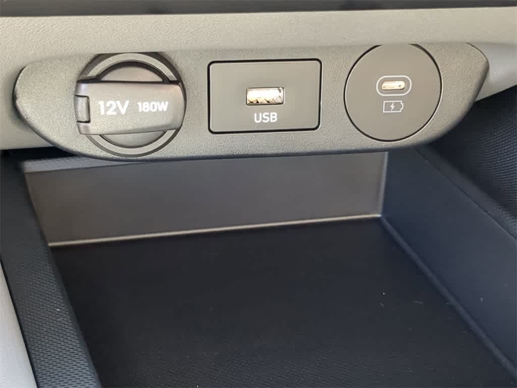 Thumbnail: 2026 Hyundai Elantra - 28