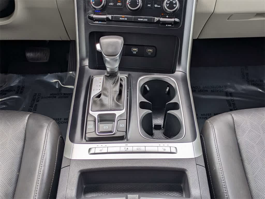 Thumbnail: 2024 Kia Carnival - 25