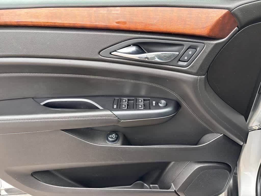 Thumbnail: 2015 Cadillac SRX - 11