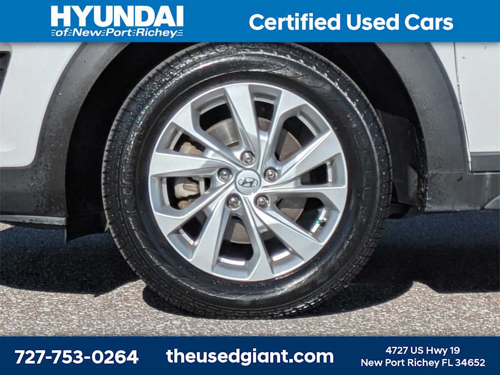 Thumbnail: 2019 Hyundai Tucson - 10