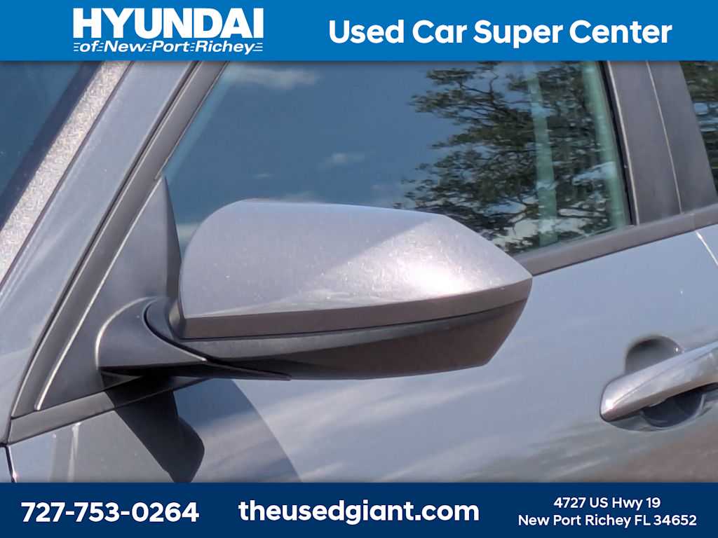 Thumbnail: 2023 Hyundai Elantra - 11