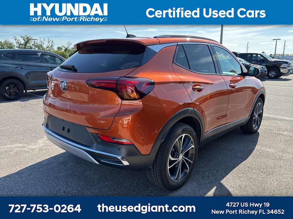 Thumbnail: 2022 Buick Encore GX - 3