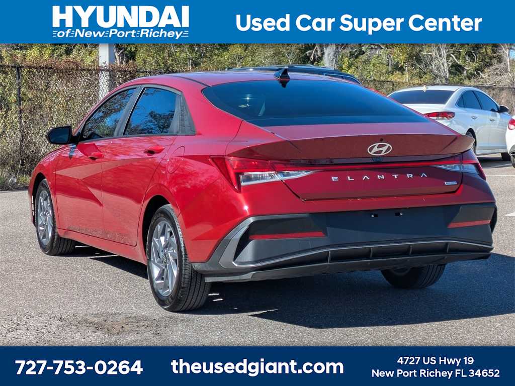 Thumbnail: 2024 Hyundai Elantra - 2