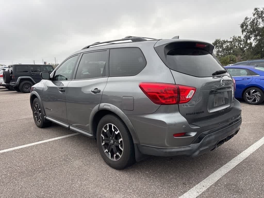 Thumbnail: 2020 Nissan Pathfinder - 2