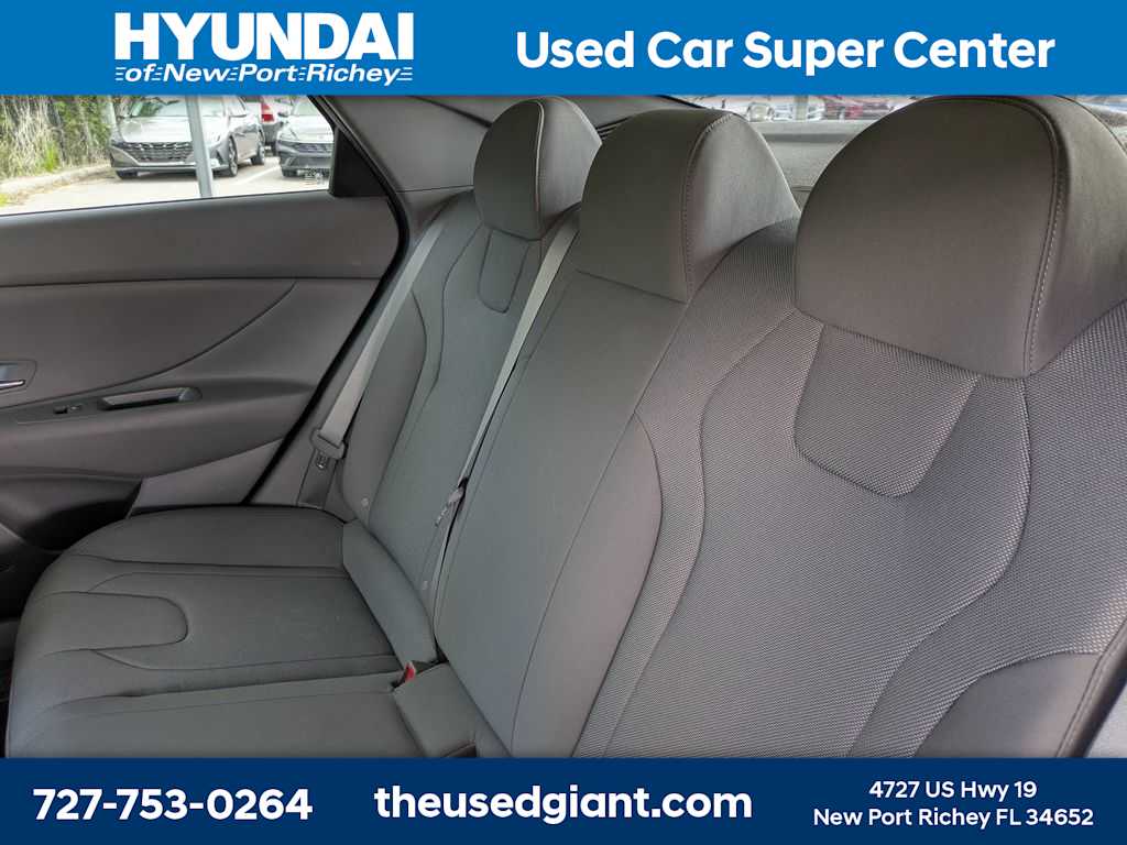 Thumbnail: 2023 Hyundai Elantra - 13