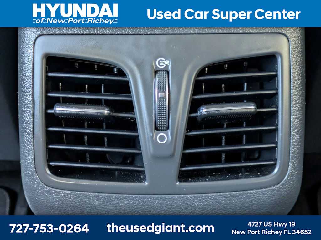 Thumbnail: 2016 Hyundai Sonata - 15