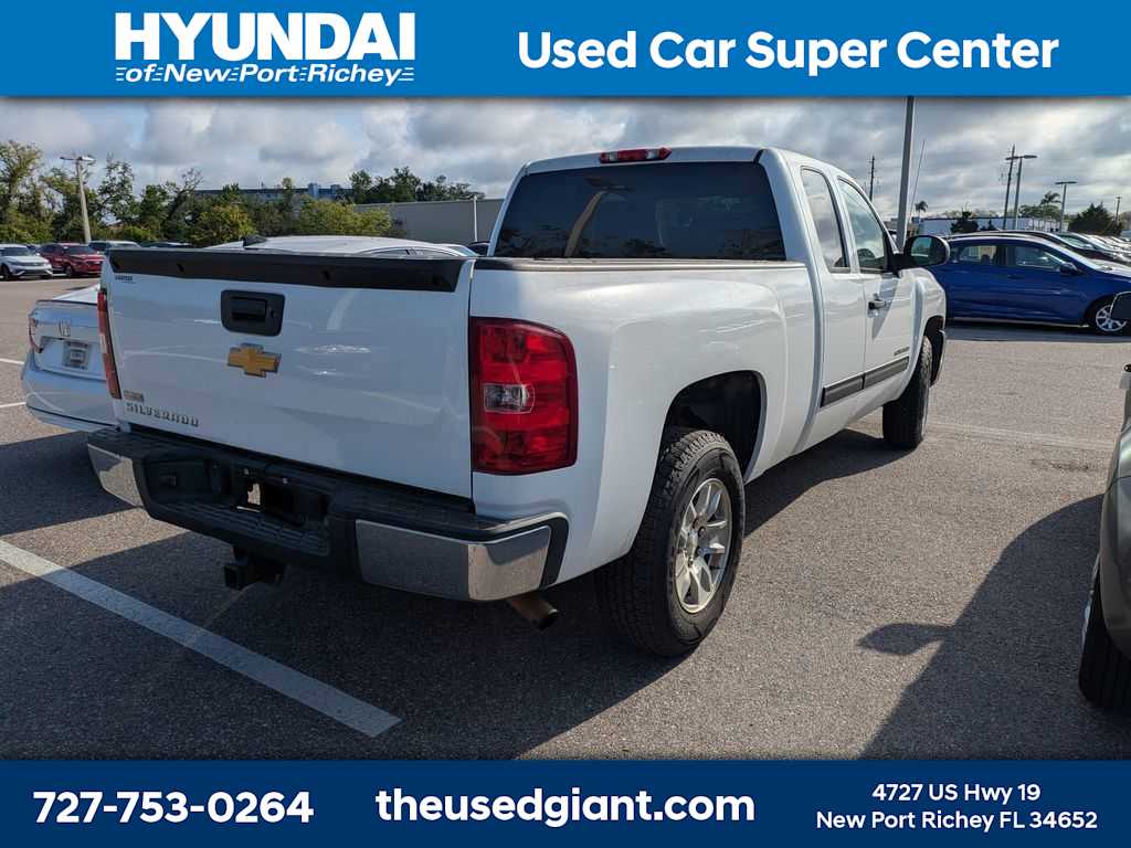 Thumbnail: 2012 Chevrolet Silverado 1500 - 3