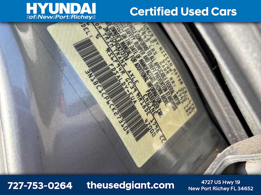 Thumbnail: 2012 Nissan Versa - 11