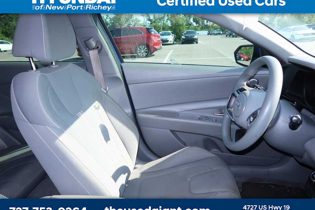 Thumbnail: 2021 Hyundai Elantra - 7