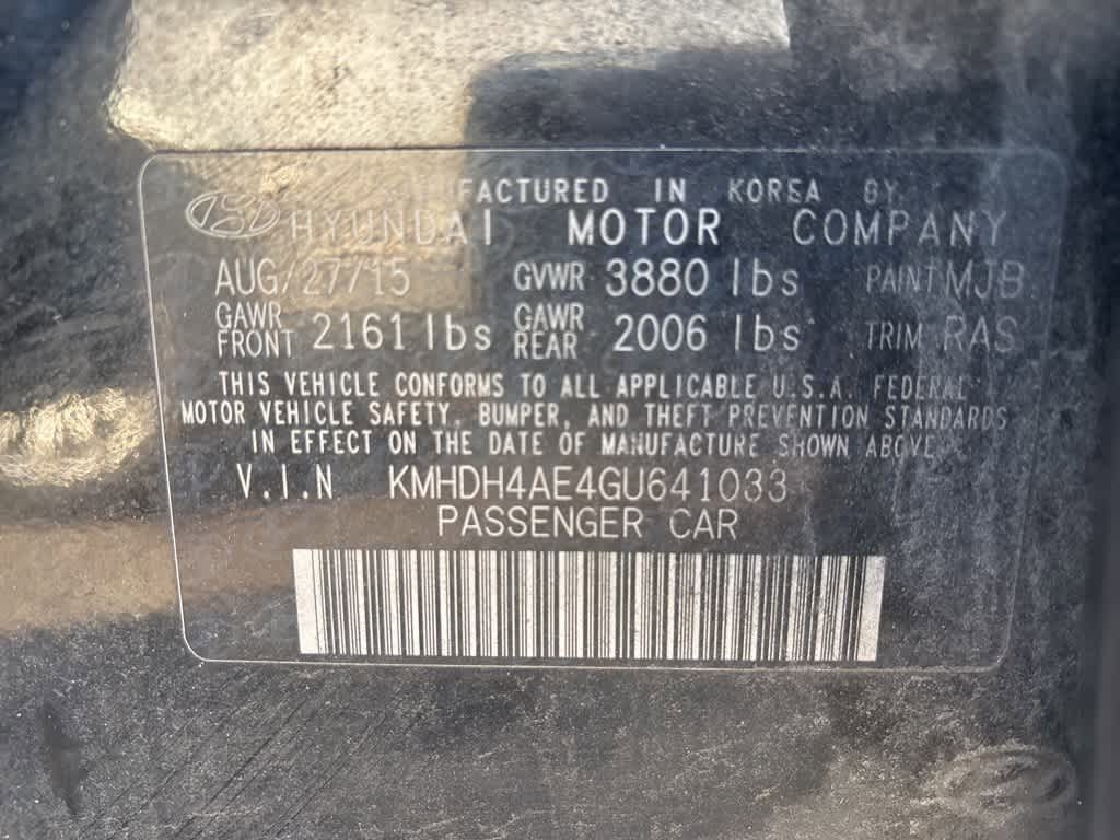 Thumbnail: 2016 Hyundai Elantra - 12